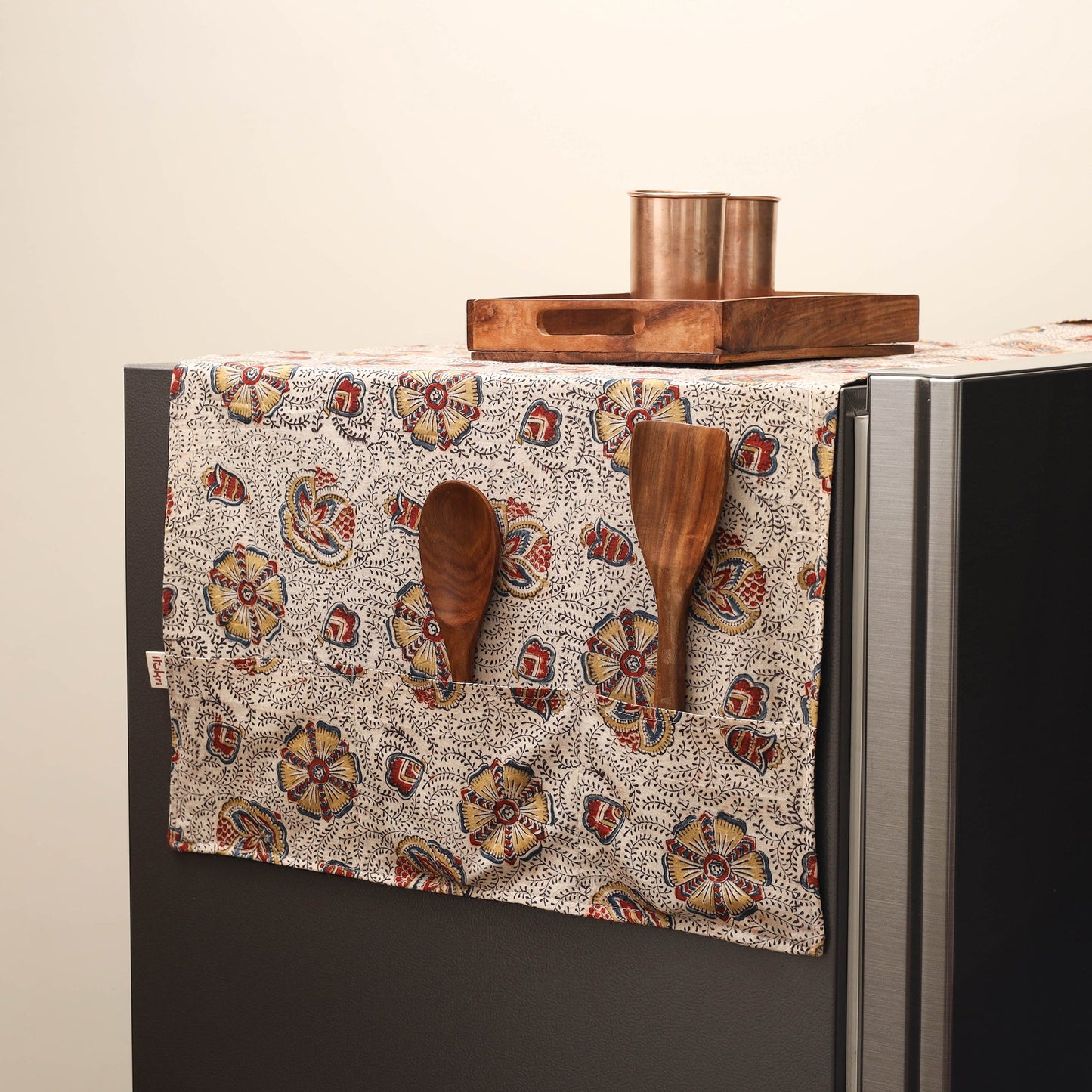 Handmade fridge top cover with multiple pockets 08