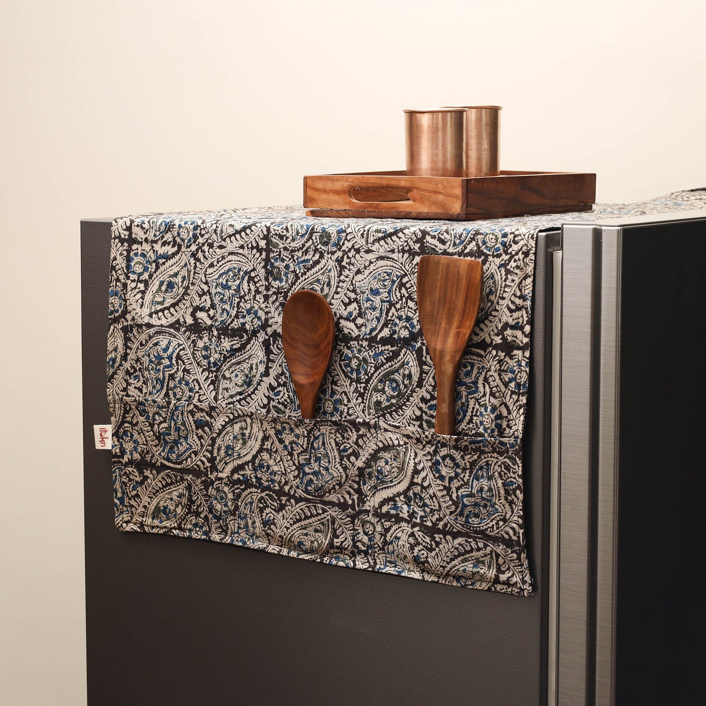 Handmade fridge top cover with multiple pockets 09