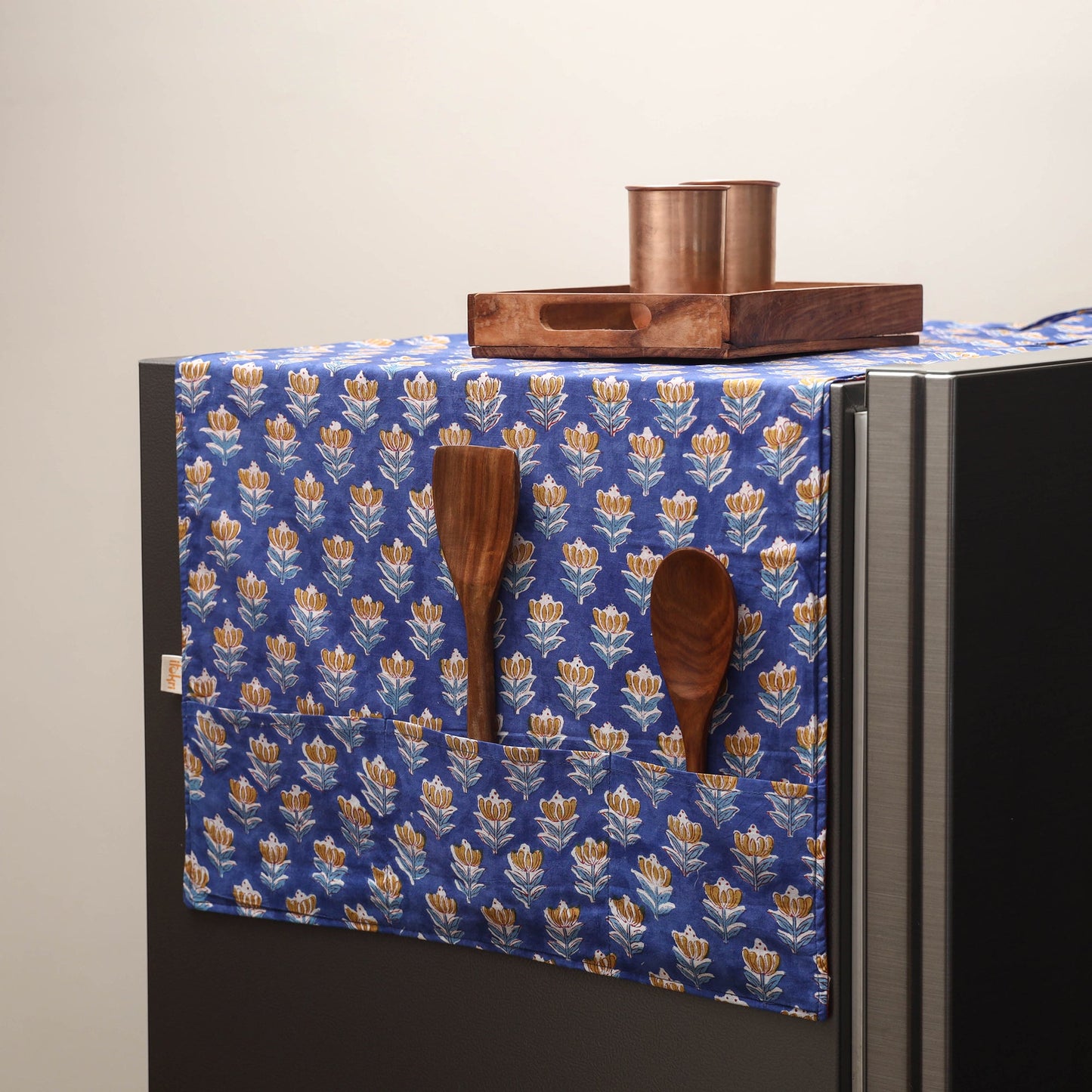 Handmade fridge top cover with multiple pockets 12