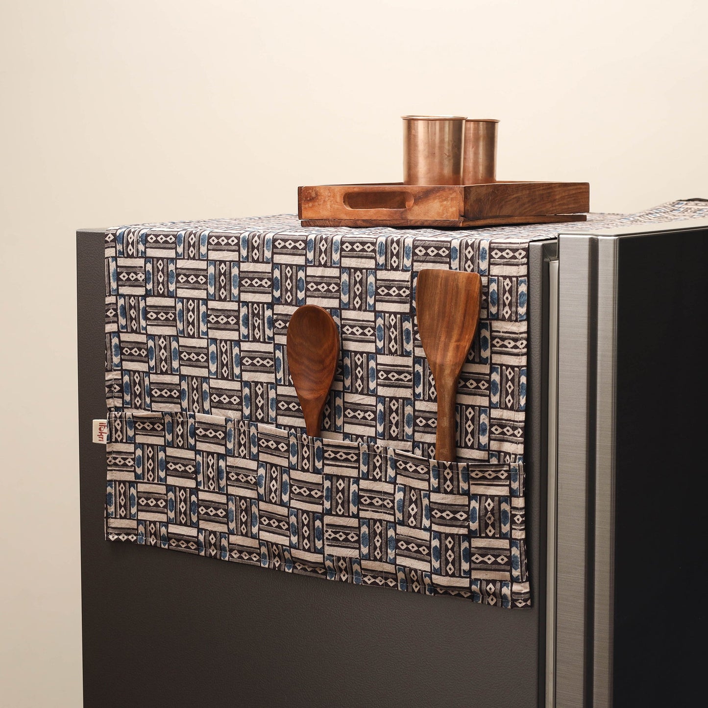 Handmade fridge top cover with multiple pockets 15