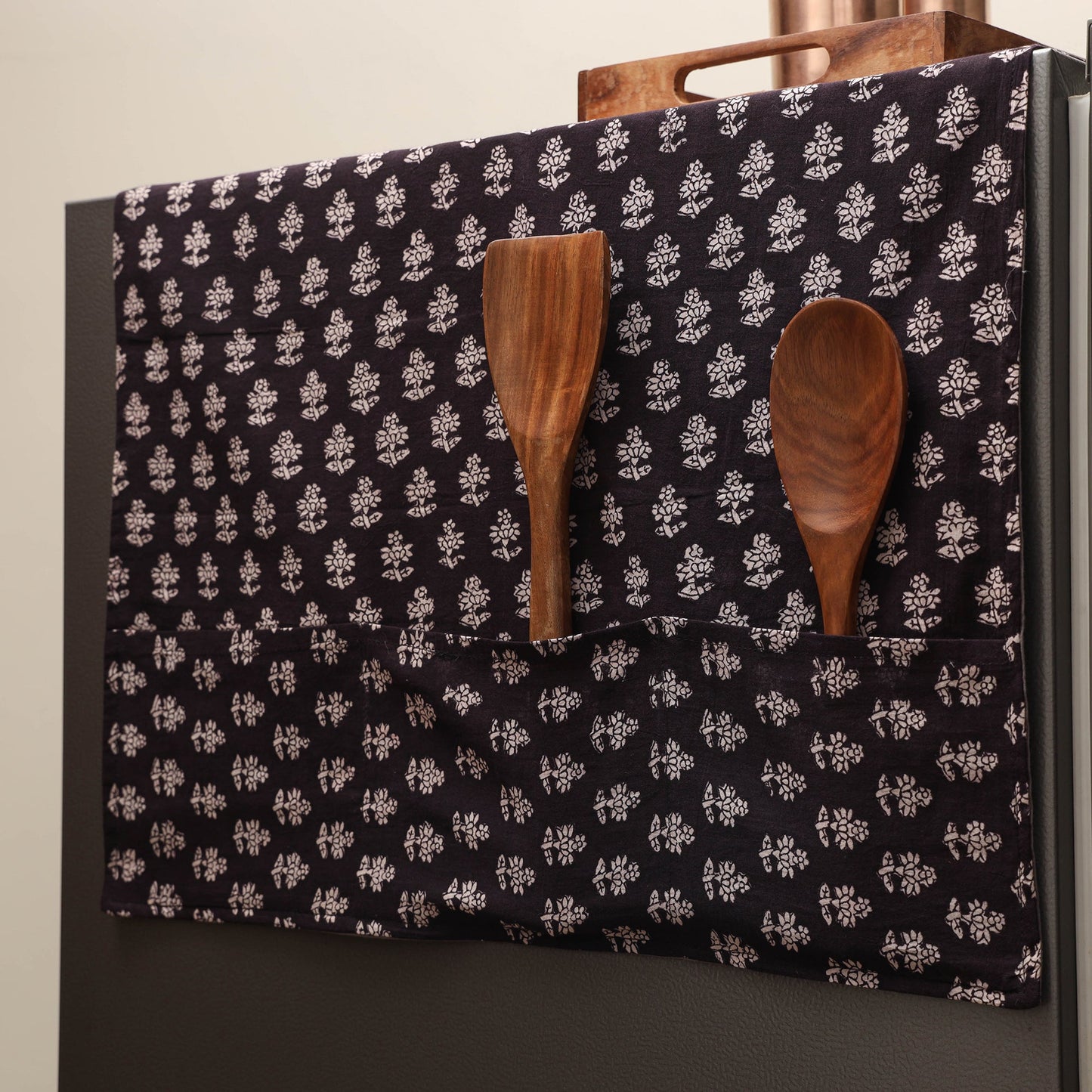 Handmade fridge top cover with multiple pockets 17