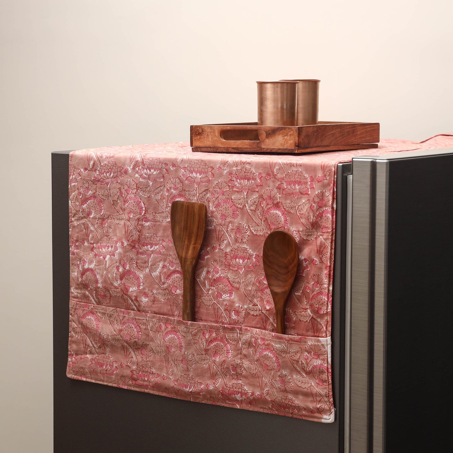 Handmade fridge top cover with multiple pockets 17