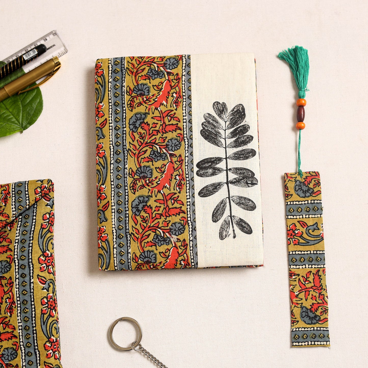 Handmade gift set with eco leaf 06 - handcrafted