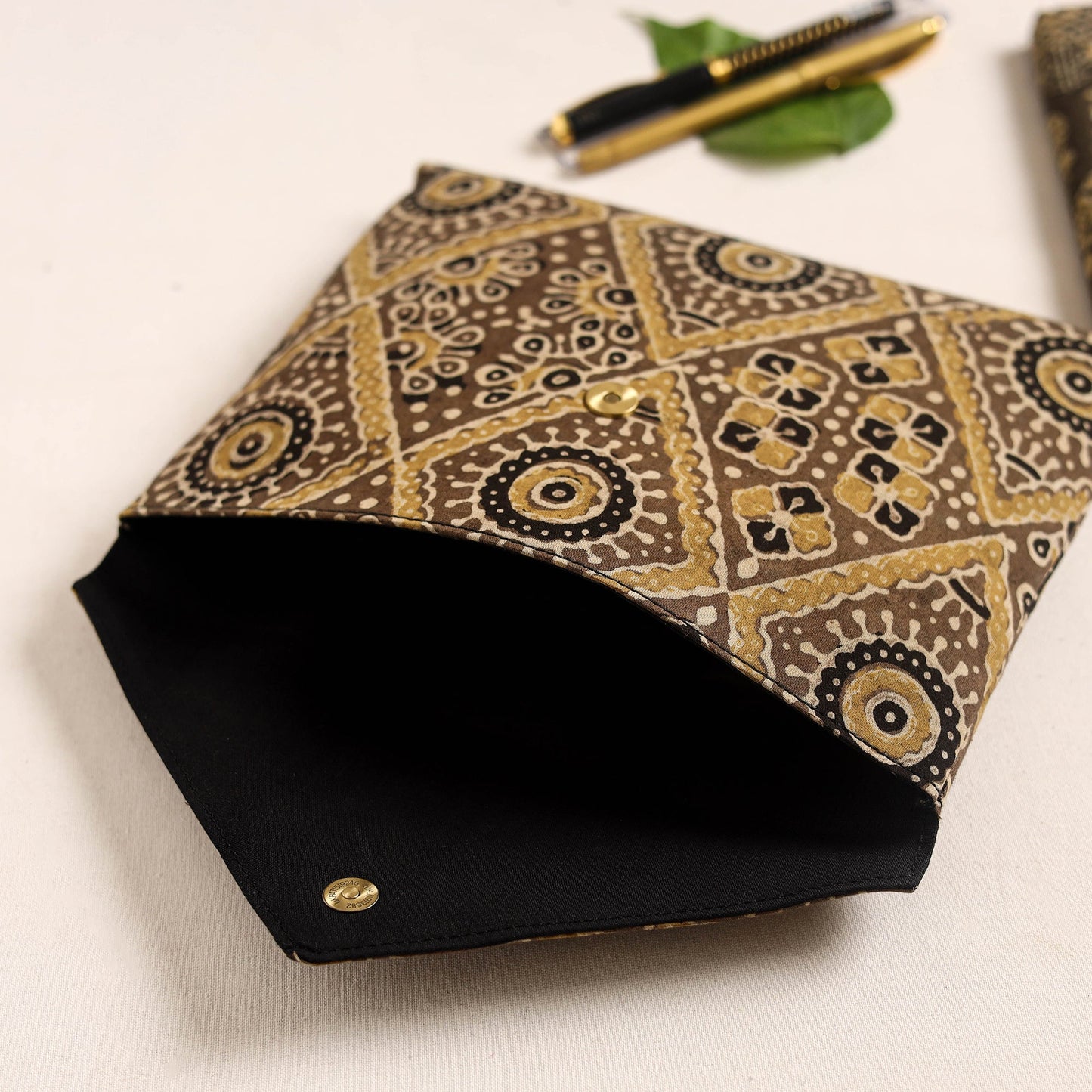 Handmade gift set with eco leaf 13 - handcrafted