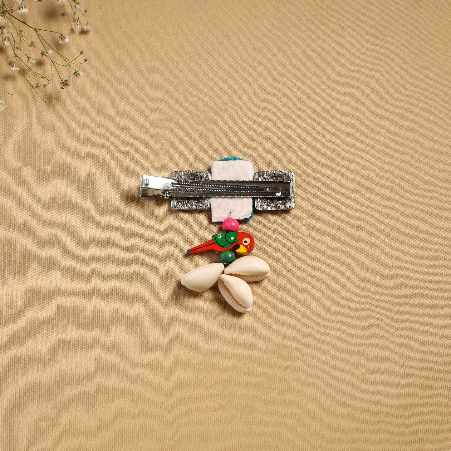 Handmade gs shell & thread work hair clip 28 - handcrafted