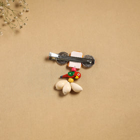 Handmade gs shell & thread work hair clip 30 - handcrafted