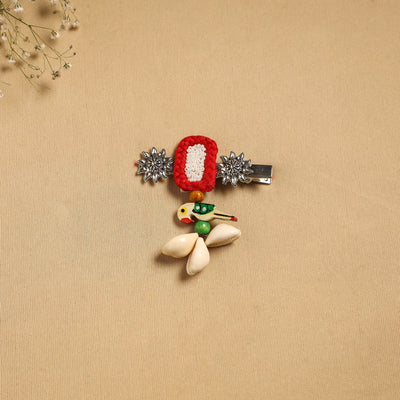 Handmade gs shell & thread work hair clip 31 - handcrafted