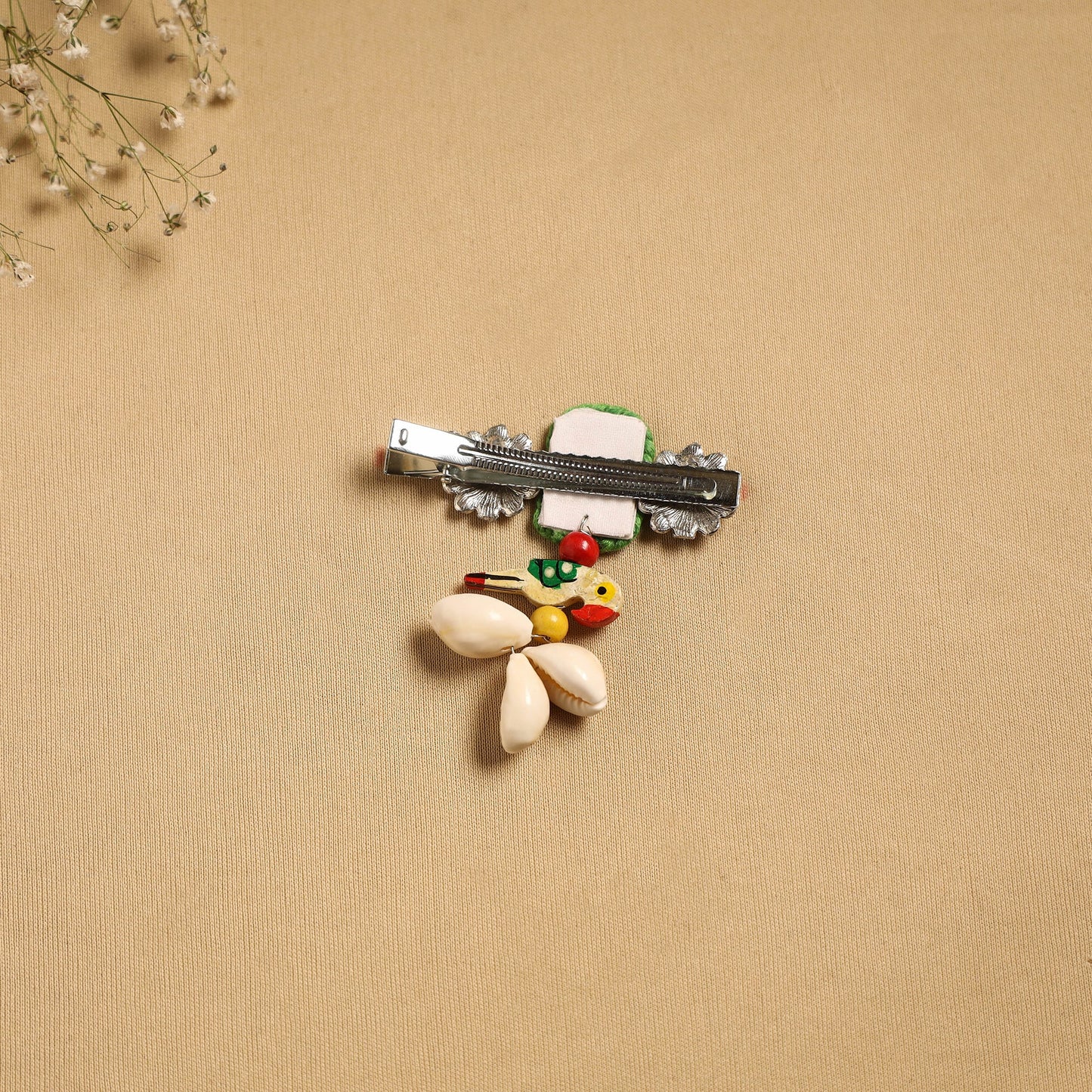 Handmade gs shell & thread work hair clip 32 - handcrafted