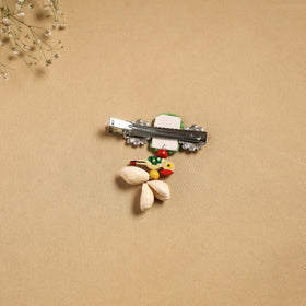 Handmade gs shell & thread work hair clip 32 - handcrafted