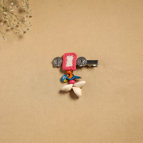 Handmade gs shell & thread work hair clip 33 - handcrafted