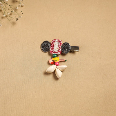 Handmade gs shell & thread work hair clip 35 - handcrafted