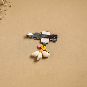 Handmade gs shell & thread work hair clip 36 - handcrafted