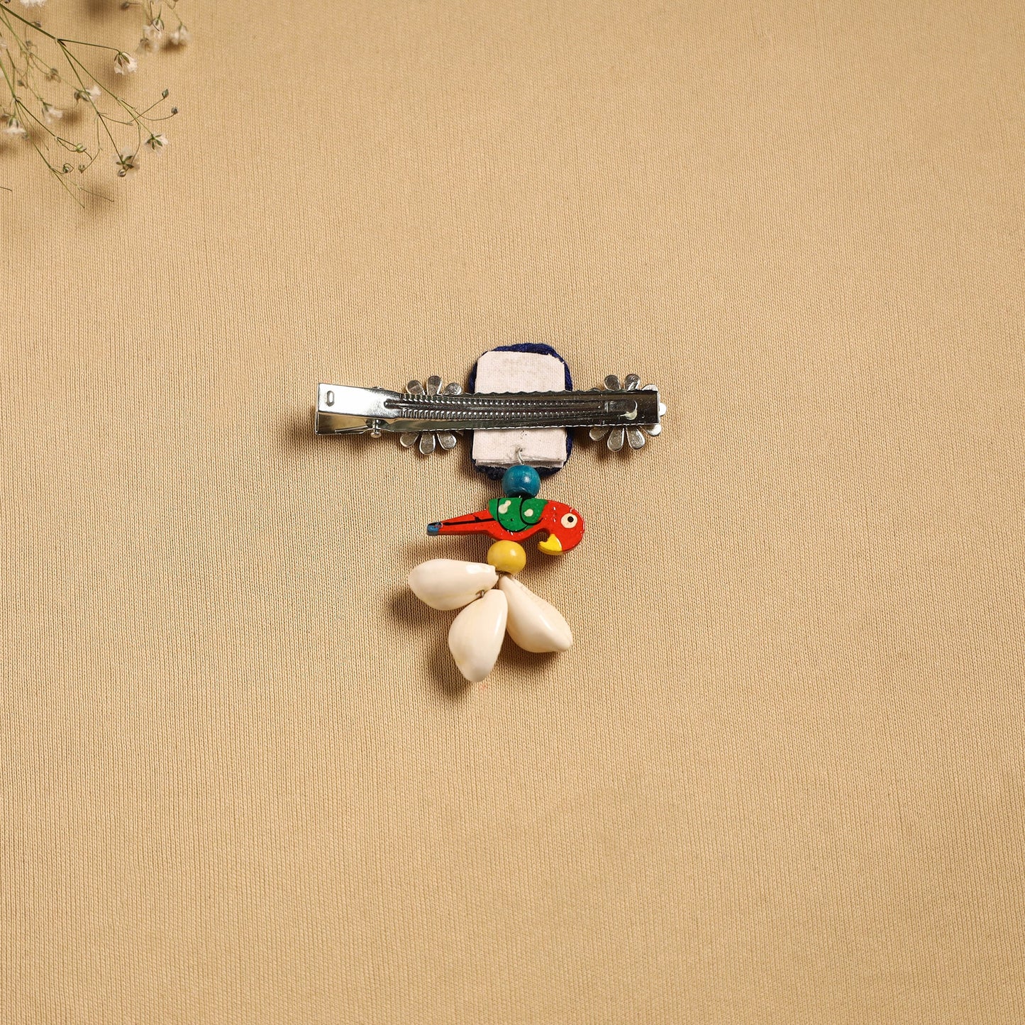 Handmade gs shell & thread work hair clip 37 - handcrafted