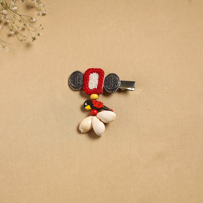 Handmade gs shell & thread work hair clip 42 - handcrafted