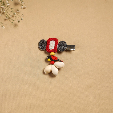 Handmade gs shell & thread work hair clip 42 - handcrafted