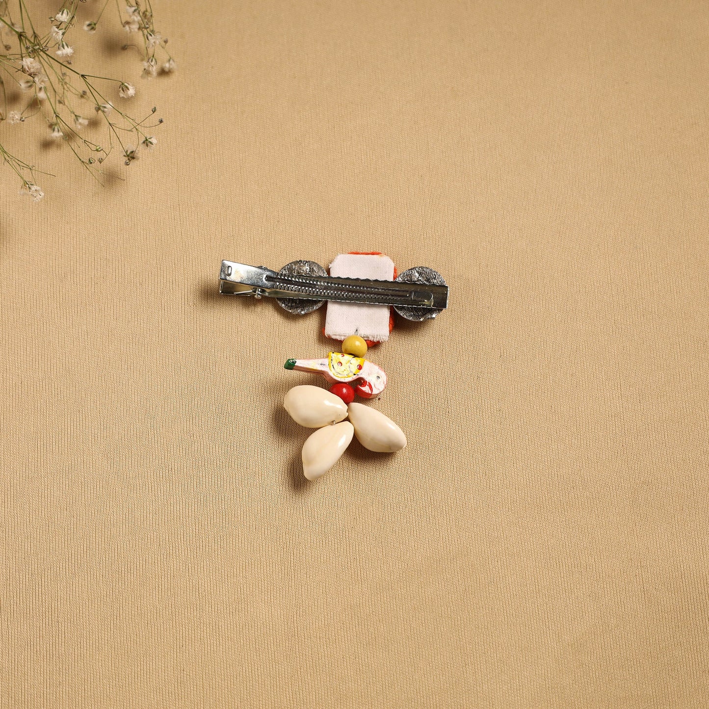 Handmade gs shell & thread work hair clip 46 - handcrafted