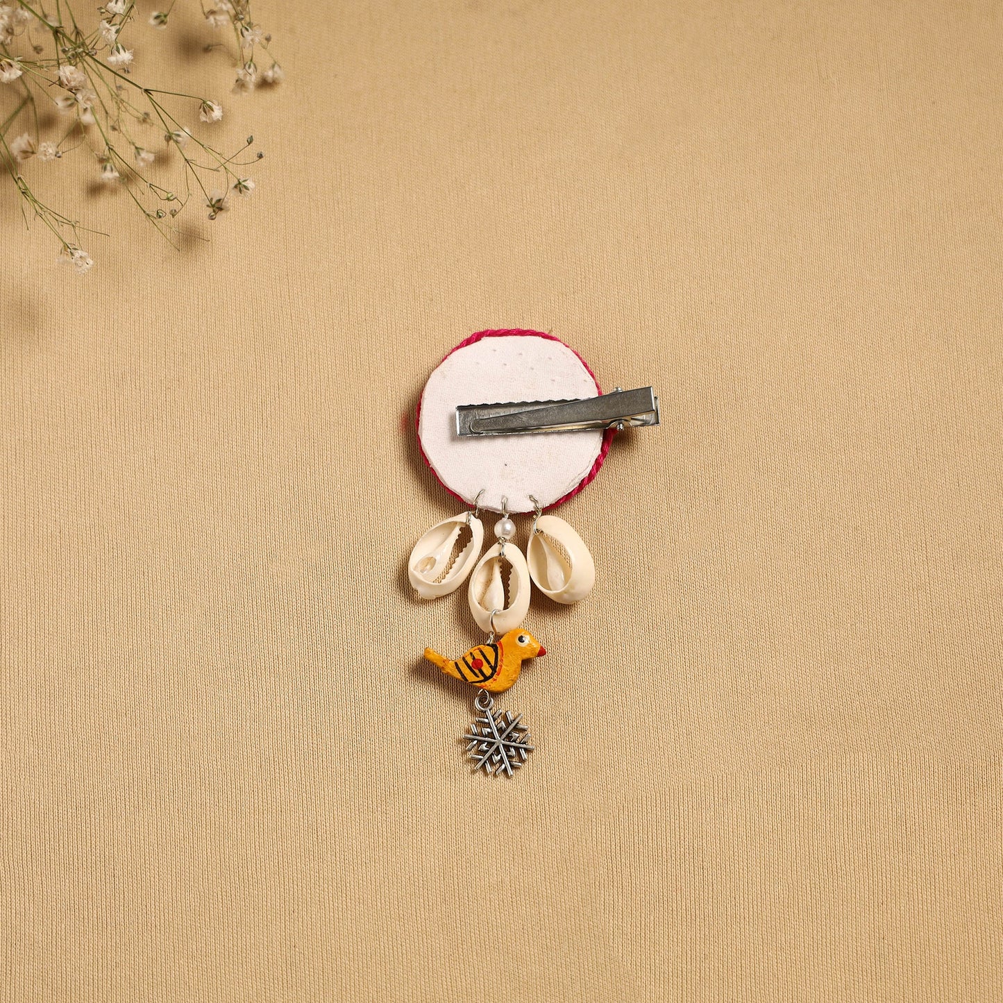 Handmade gs shell & thread work hair clip 61 - handcrafted