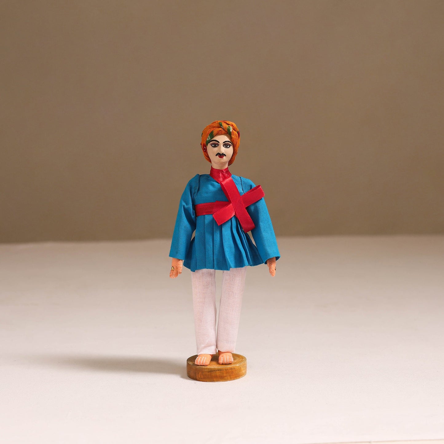 Handmade Gujarati Couple Traditional Dolls 02