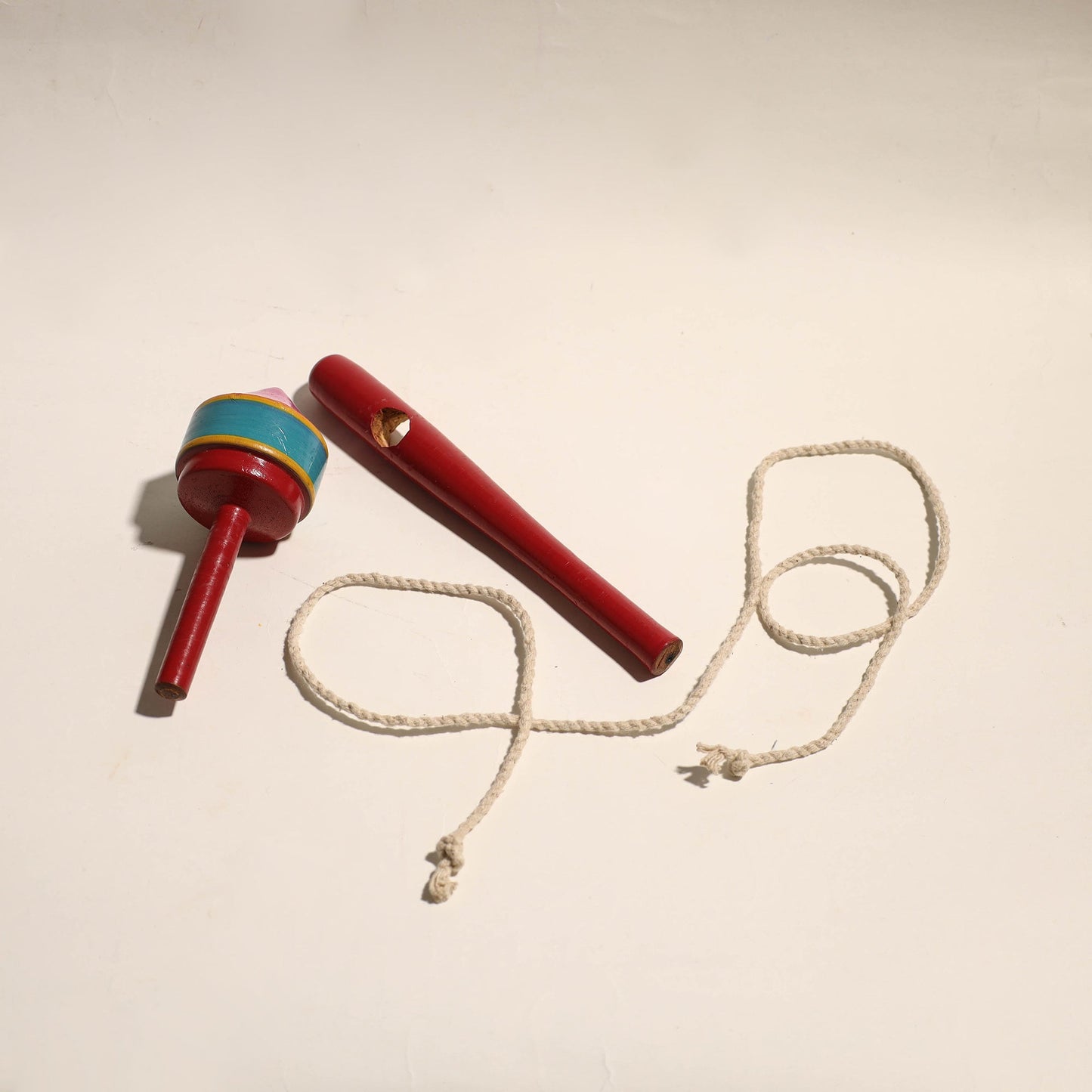  Handmade Lacquered Wooden Spinning Top - Lattu