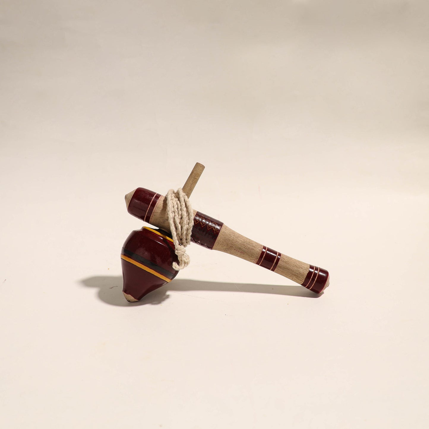  Handmade Lacquered Wooden Spinning Top - Lattu