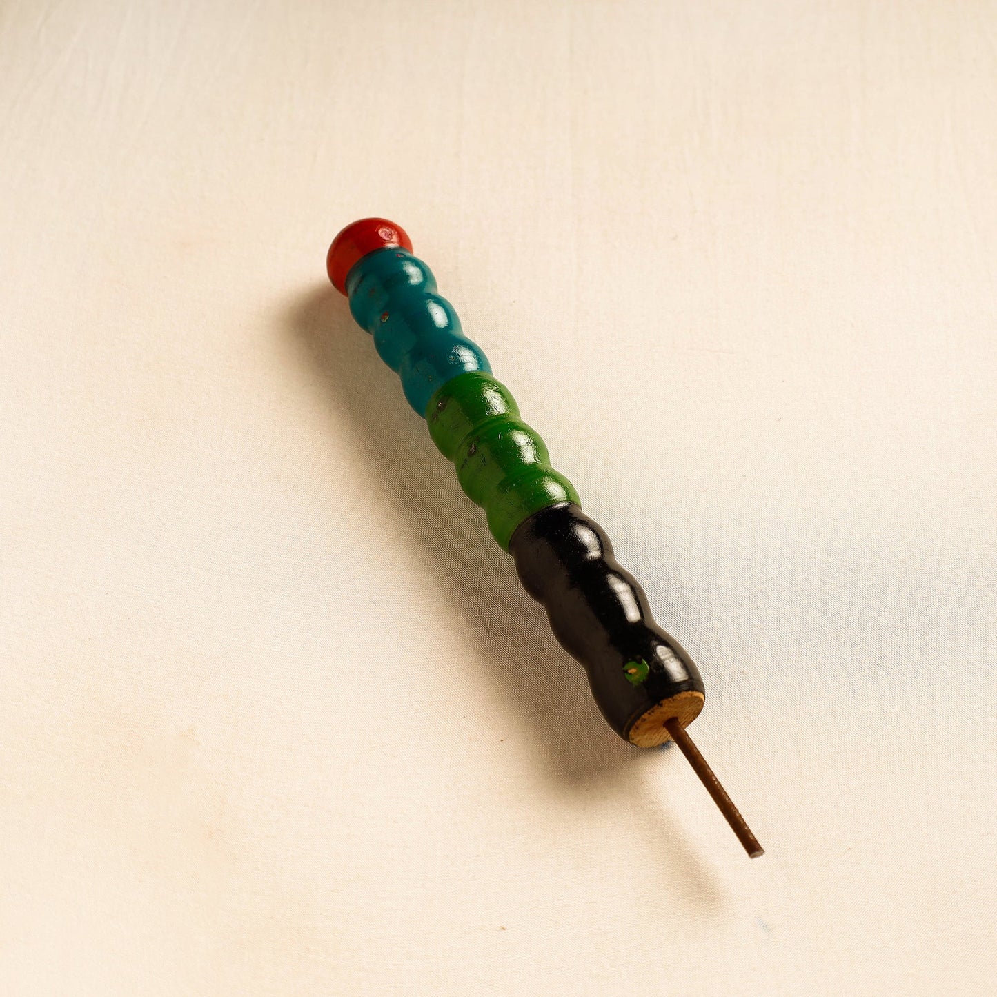  Handmade Lacquered Wooden Wall Hanger 