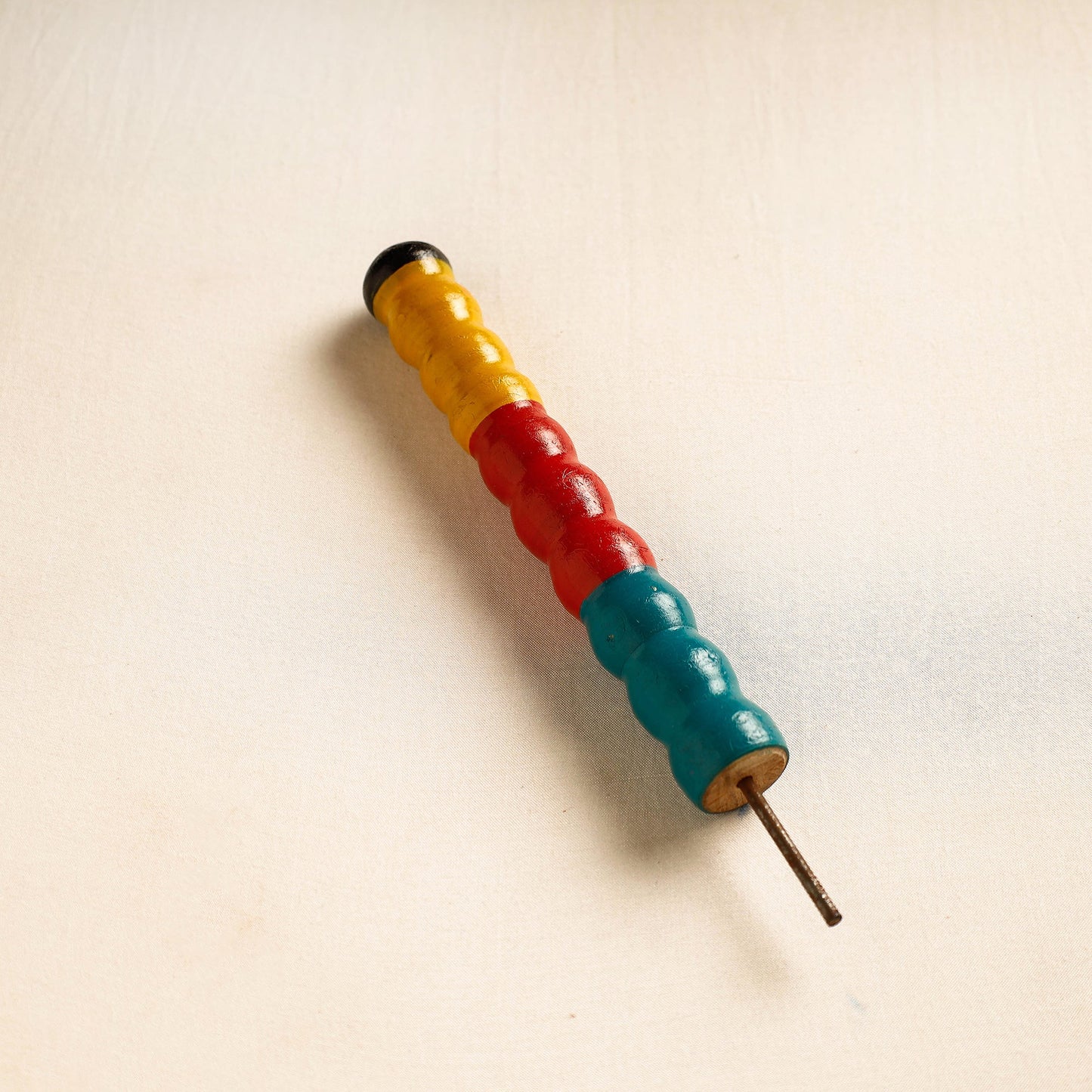  Handmade Lacquered Wooden Wall Hanger 