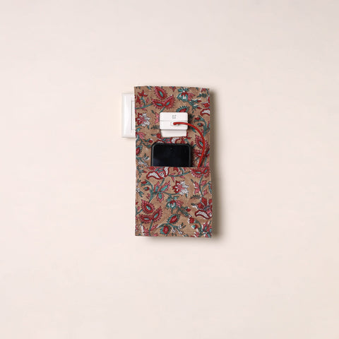 Handmade mobile charging holder 01 - handcrafted