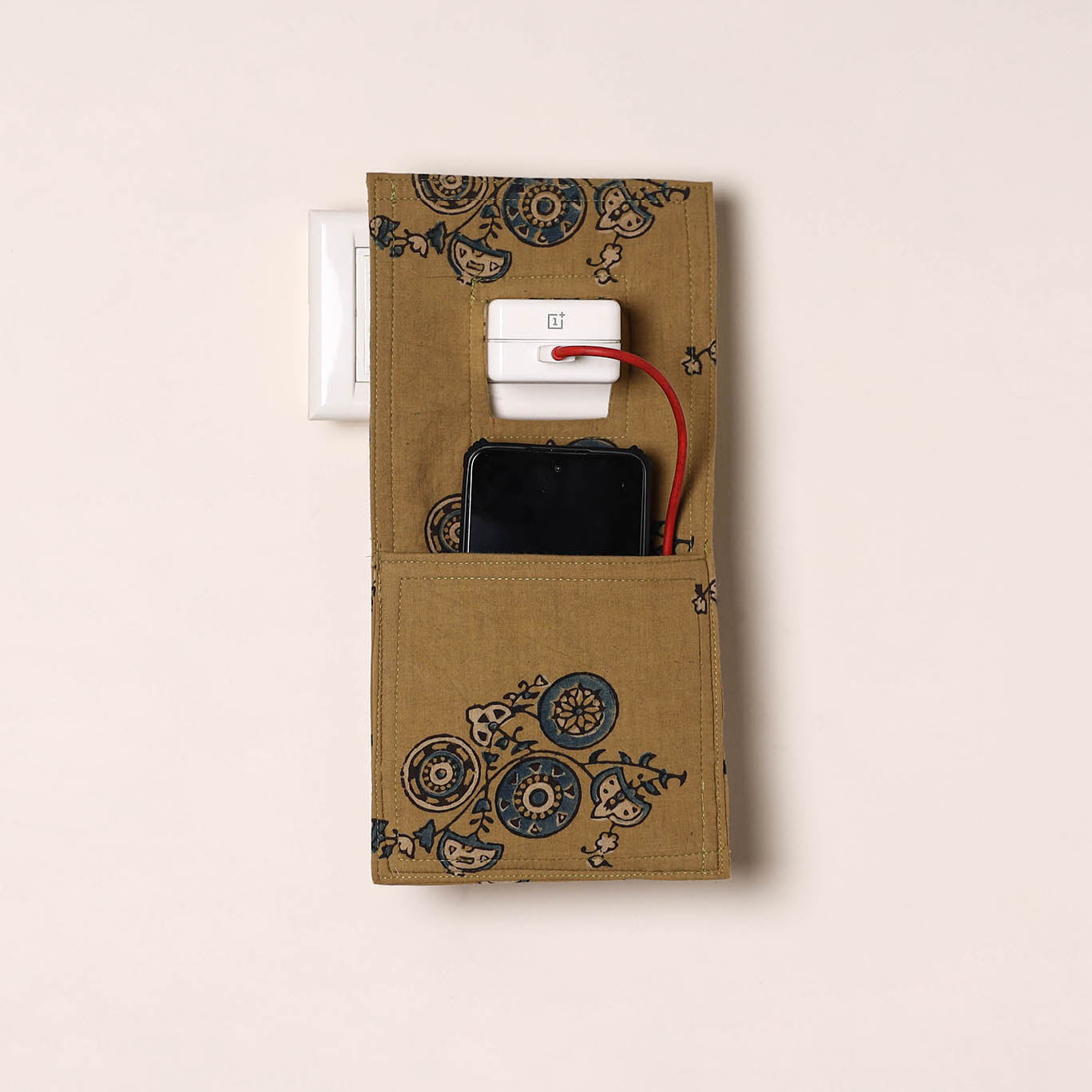 Handmade mobile charging holder 04 - handcrafted