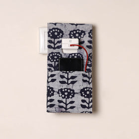 Handmade mobile charging holder 09 - handcrafted