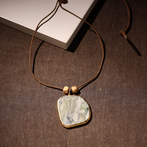  Handmade Natural Gemstone Bezel Pendent