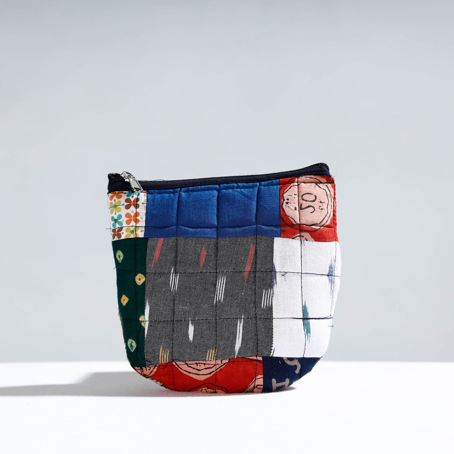  Handmade Quilted Patchwork Utility Pouch 23 