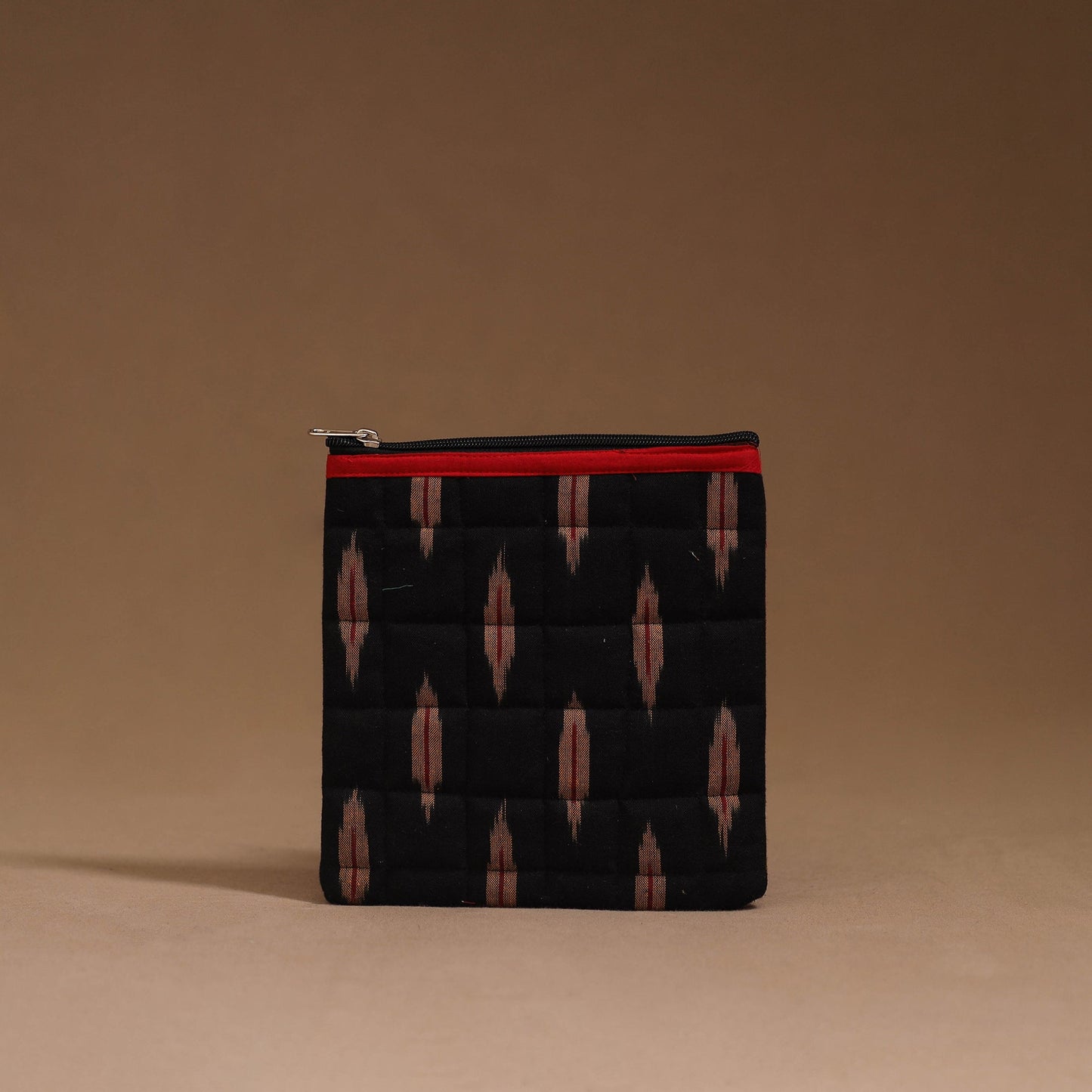 Handmade quilted utility pouch 06 - handcrafted