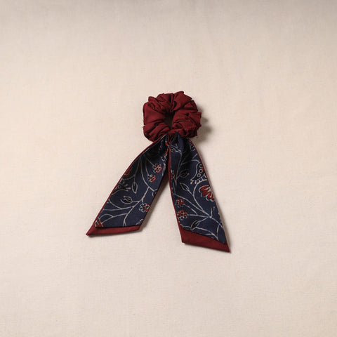 Handmade rubber band/scarf scrunchie 85 - handcrafted