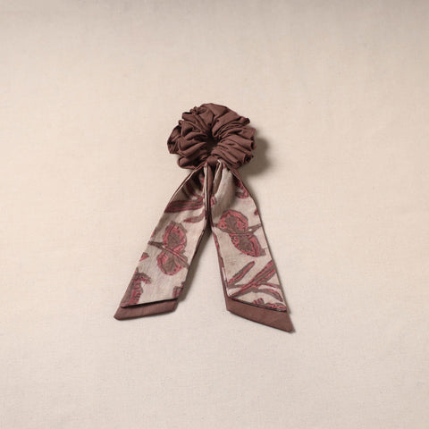 Handmade rubber band/scarf scrunchie 86 - handcrafted