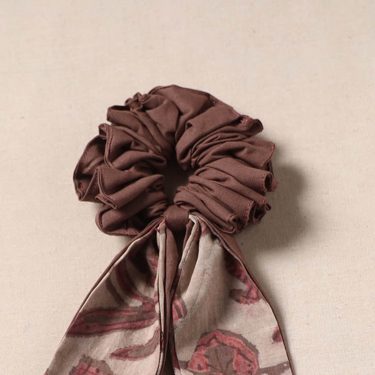 Handmade rubber band/scarf scrunchie 86 - handcrafted