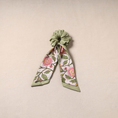 Handmade rubber band/scarf scrunchie 87 - handcrafted