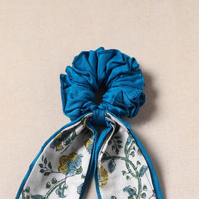 Handmade rubber band/scarf scrunchie 91 - handcrafted