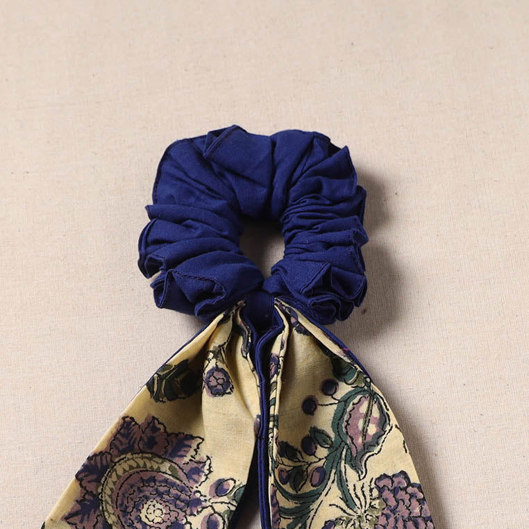 Handmade rubber band/scarf scrunchie 93 - handcrafted