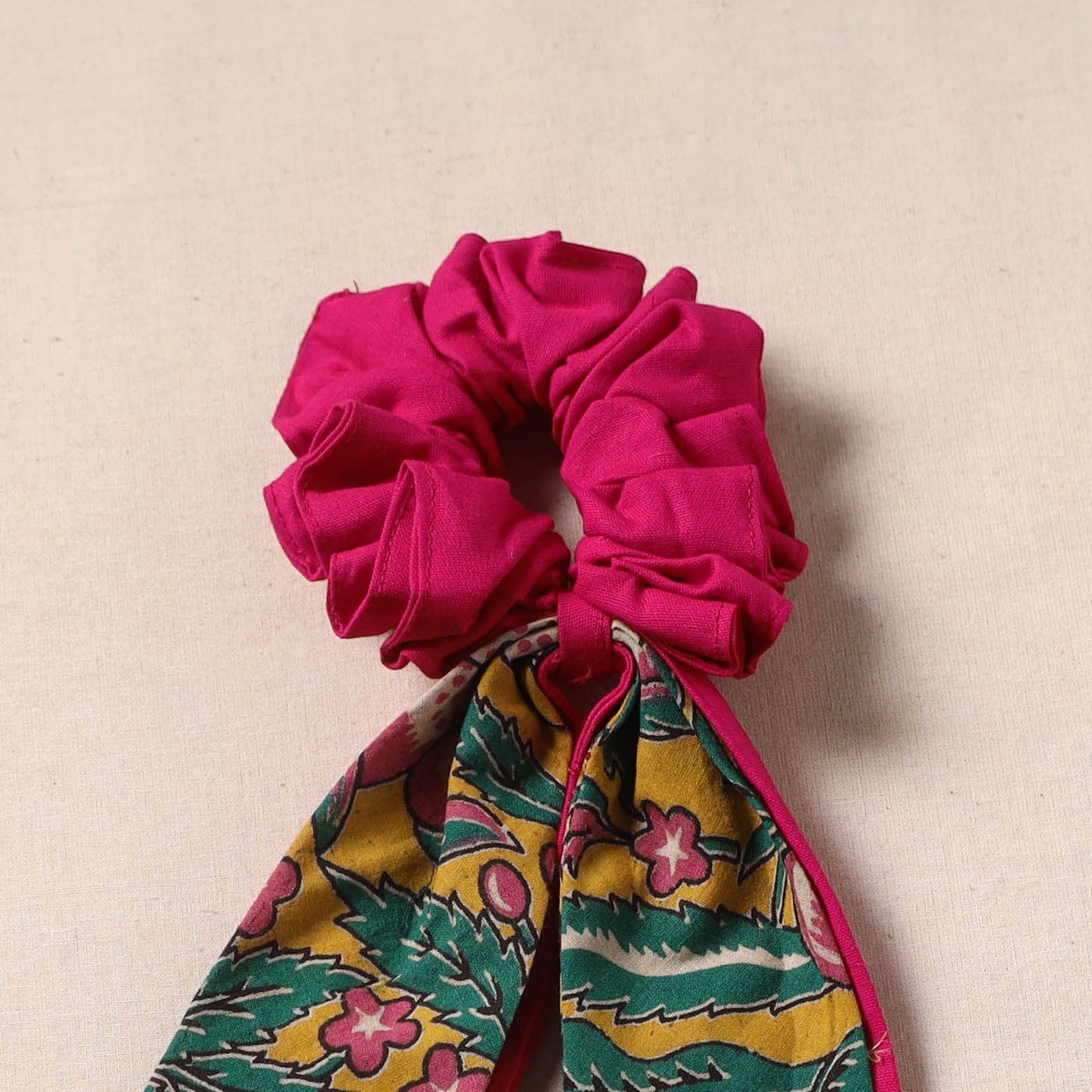 Handmade rubber band/scarf scrunchie 98 - handcrafted