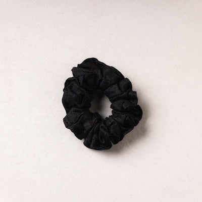   Handmade Tussar Silk Elastic Rubber Band/Scrunchie 
