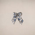 Handmade women’s bow hair clip 01 - handcrafted