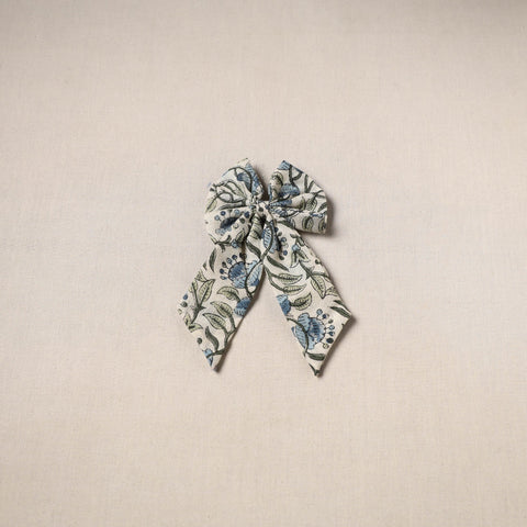 Handmade women’s bow hair clip 06 - handcrafted