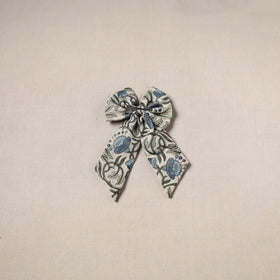 Handmade women’s bow hair clip 06 - handcrafted