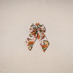 Handmade women’s bow hair clip 07 - handcrafted