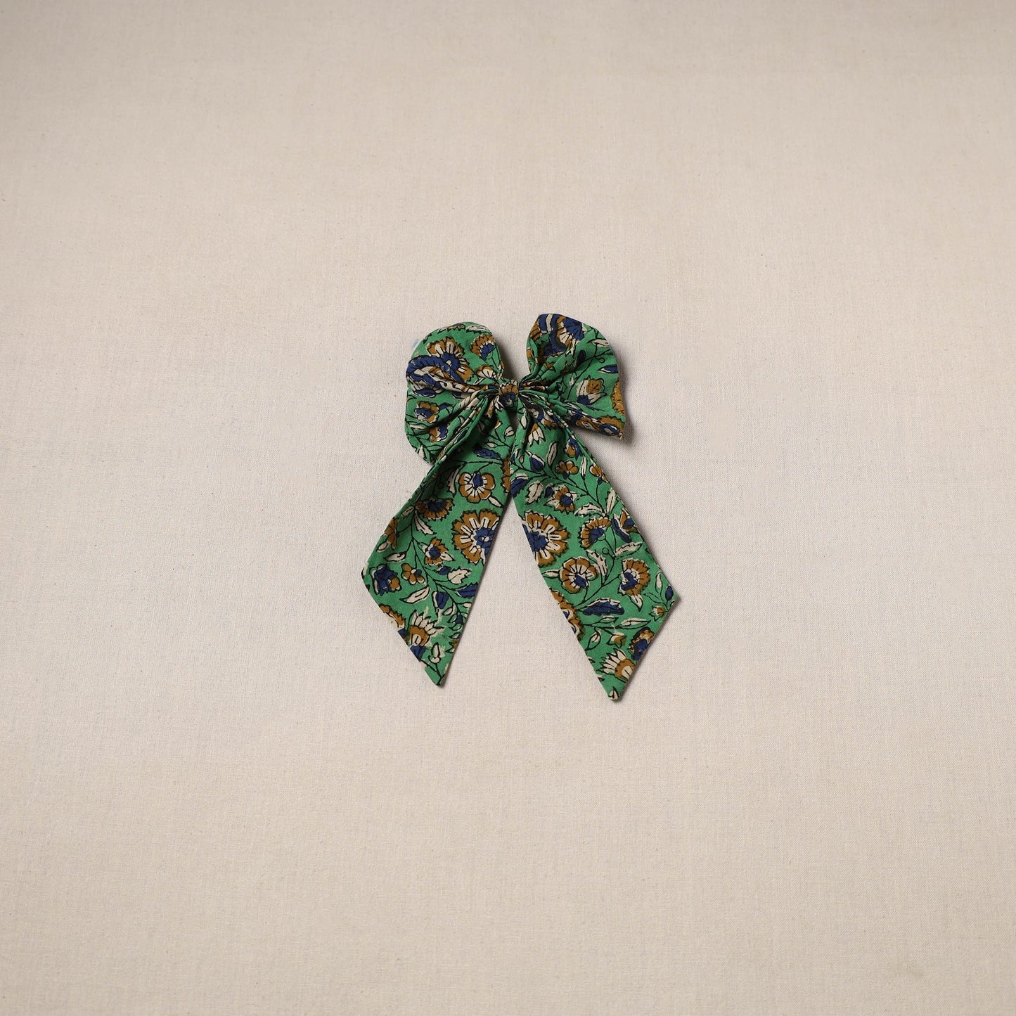 Handmade women’s bow hair clip 16 - handcrafted