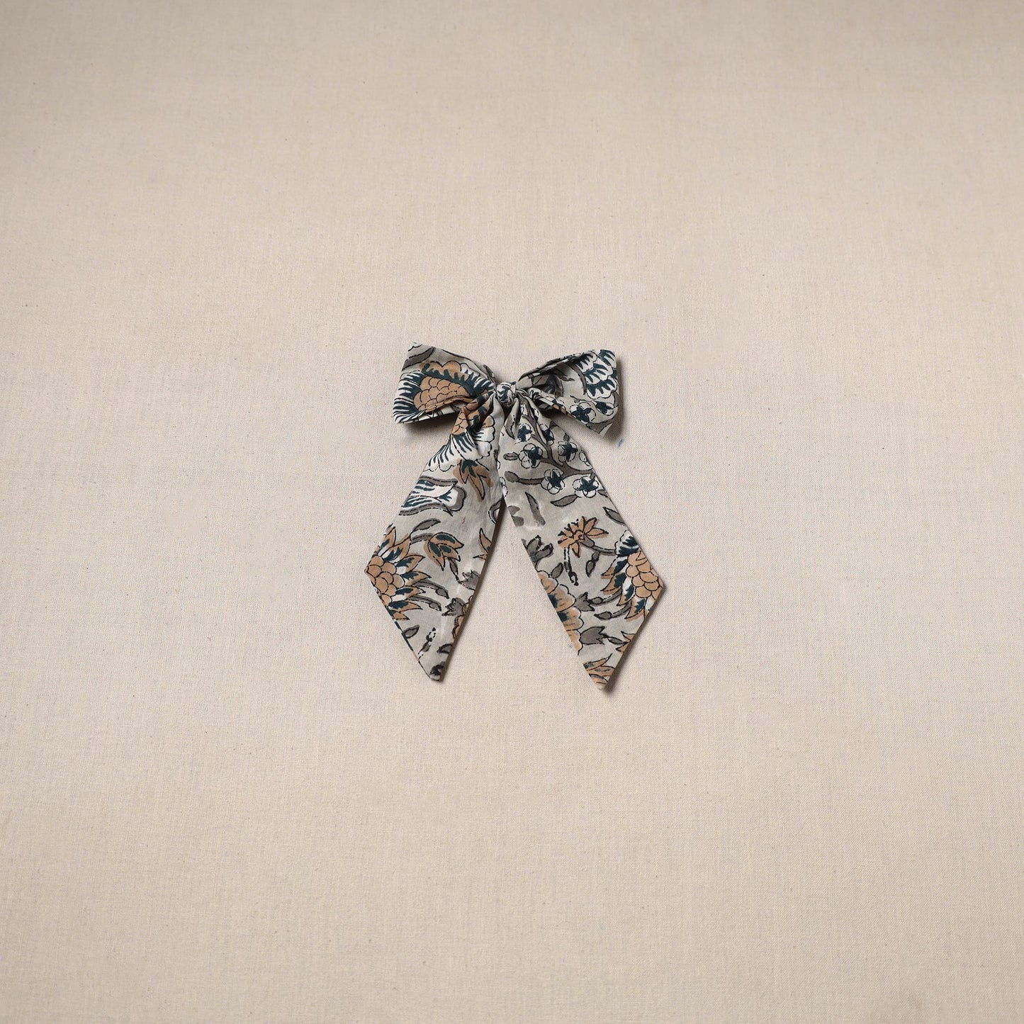 Handmade women’s bow hair clip 20 - handcrafted