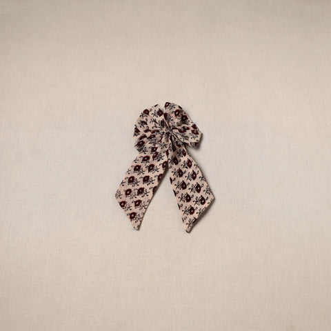 Handmade women’s bow hair clip 58 - handcrafted