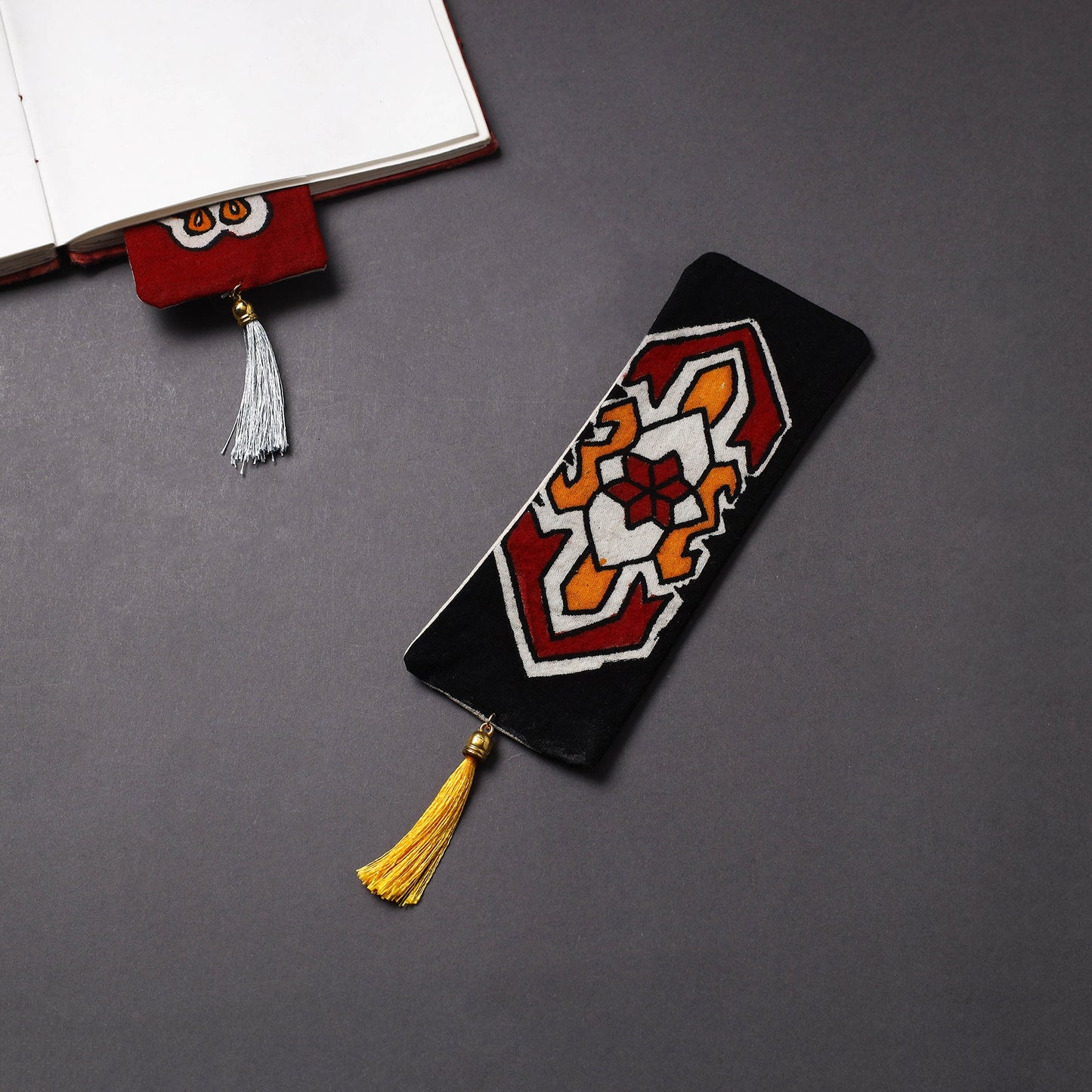 Handpainted fabric bookmark with tassel 09 - handcrafted