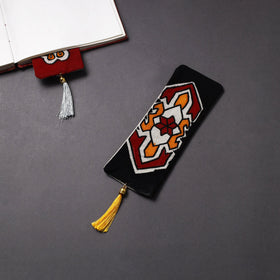 Handpainted fabric bookmark with tassel 09 - handcrafted