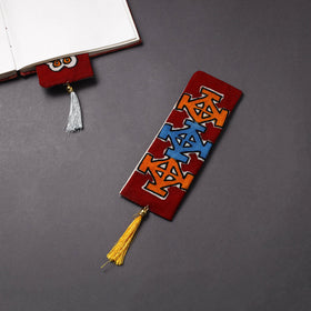 Handpainted fabric bookmark with tassel 21 - handcrafted